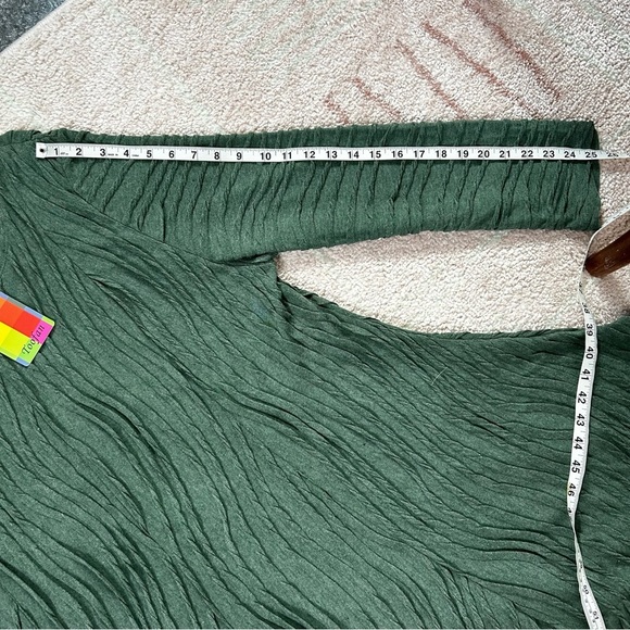 NWT Toofan Textured Sage Green Tunic Top Size 1X Lagenlook Art to Wear - Picture 8 of 9